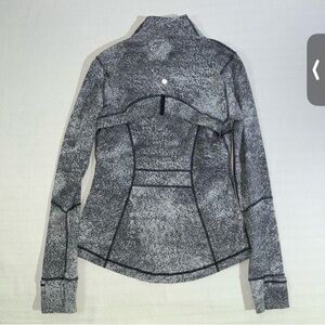 Lululemon Athletica Women's Black and Gray Ski Jacket